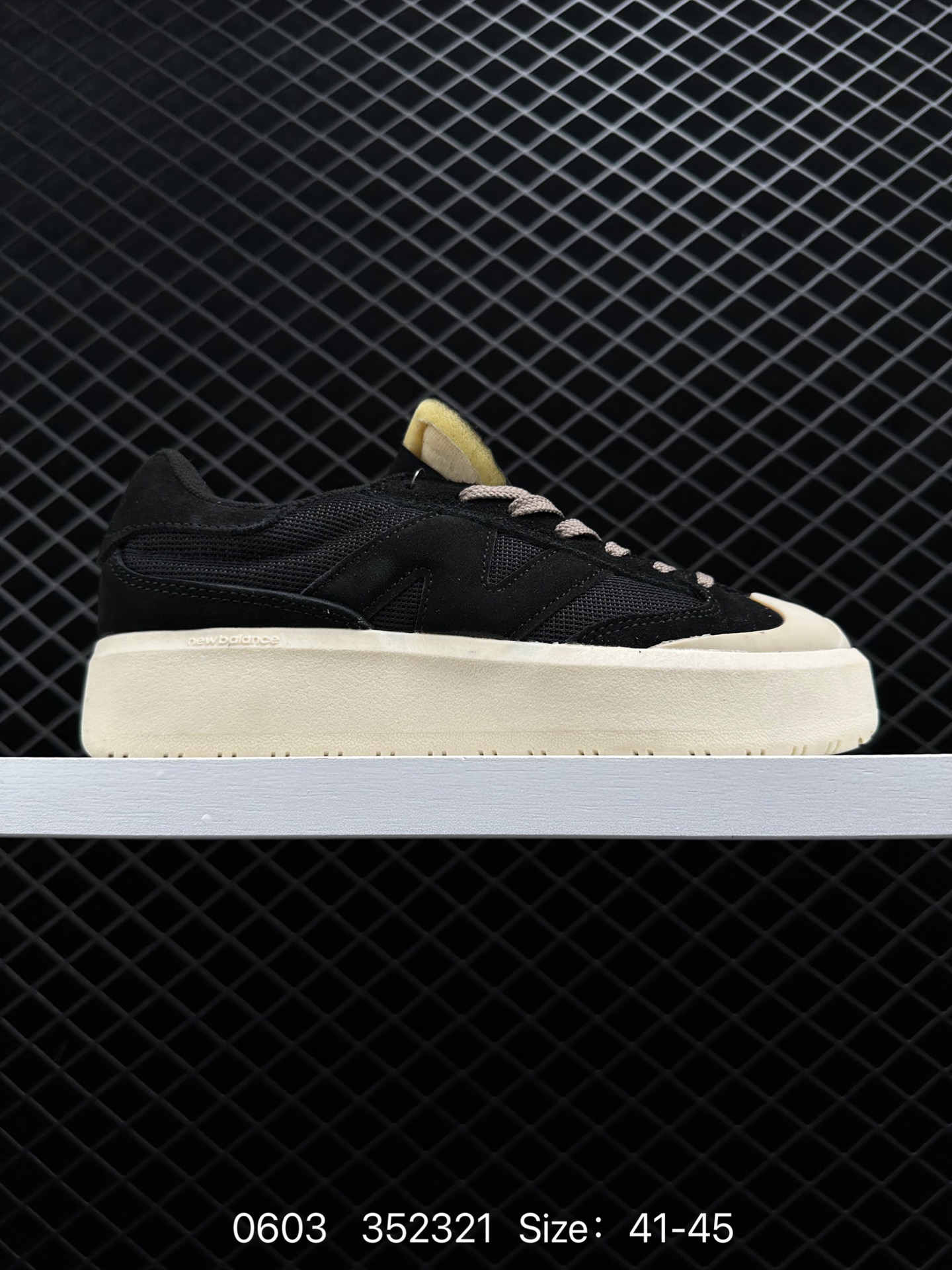 New Balance CT302 New Balance CT302